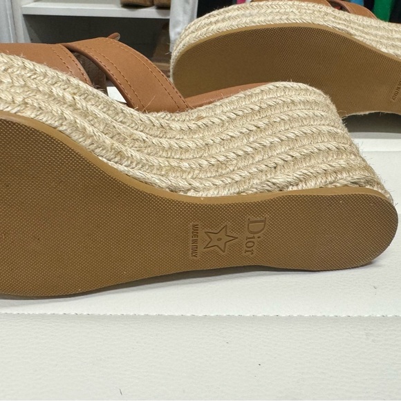 Wedge Platform Sandal - Picture 7 of 7